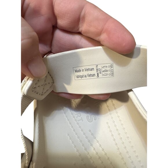 Classic Crocs All-Terrain Clogs In Beige Size M17 Lightweight Comfortable Casual - Picture 9 of 10